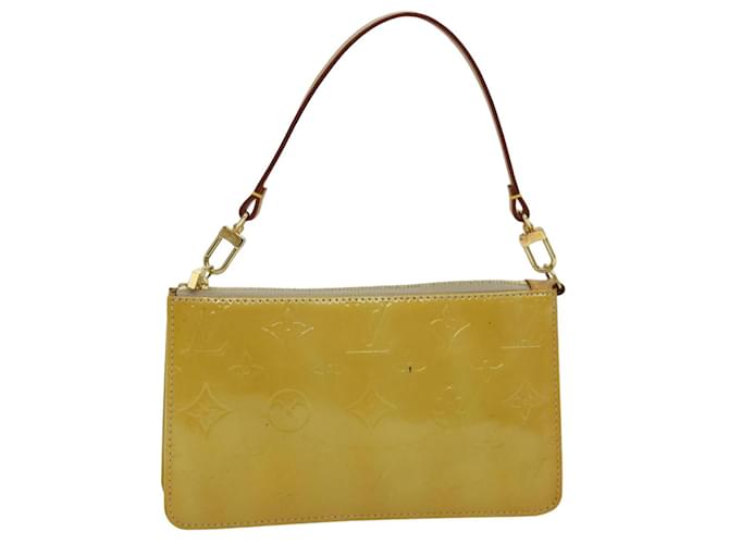 Louis Vuitton Lexington Bege Couro envernizado  ref.1415602