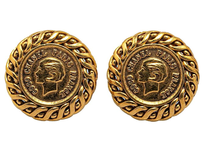 Gold Chanel Gold Plated Mademoiselle Clip On Earrings Golden Gold-plated  ref.1415907