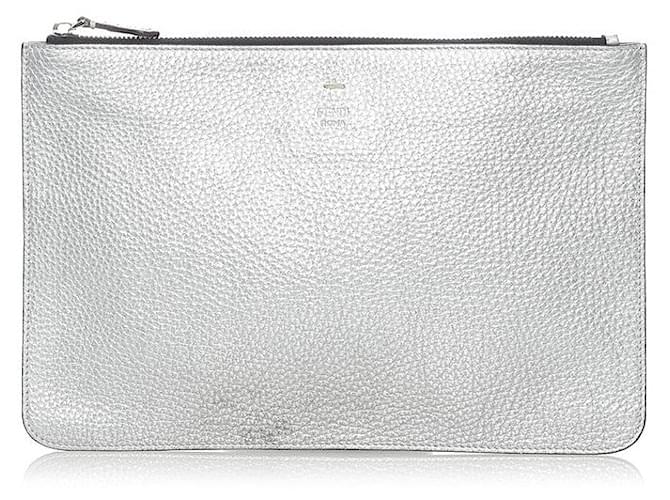 Fendi Leather Clutch Bag 7N0078 in Very Good Condition Silvery  ref.1416175