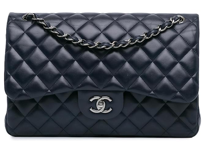 Chanel Blue Jumbo Classic Lambskin Double Flap Navy blue Leather  ref.1416326