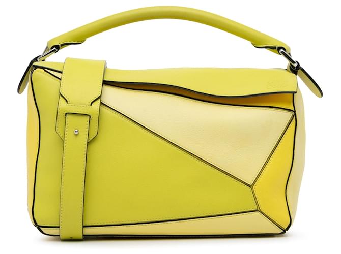 Bolso satchel mediano LOEWE Puzzle Bag amarillo Cuero  ref.1416834