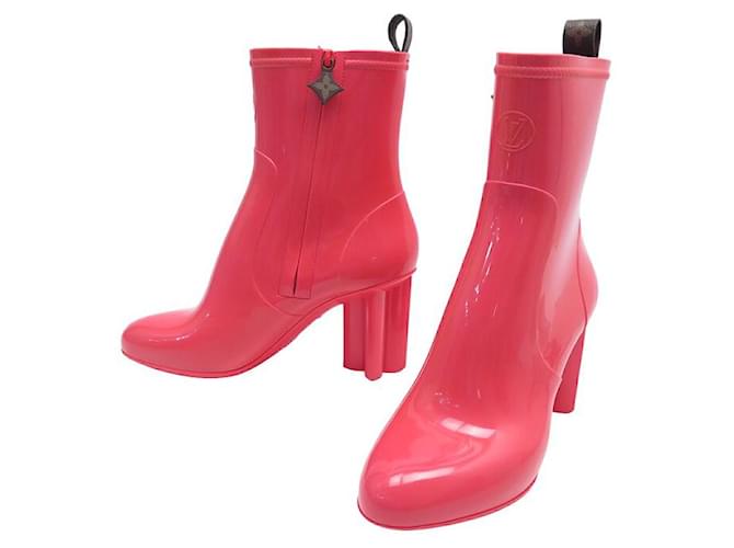 LOUIS VUITTON SHOES SILHOUETTE RAIN BOOTS 40 RAIN BOOTS Pink Rubber  ref.1417419