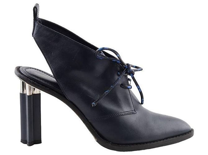 Louis Vuitton Leather heels Blue