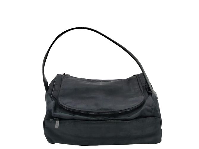 Sac cabas en nylon sac médiéval Chanel Noir