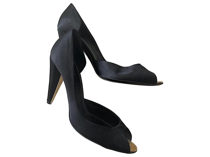 Chanel Heels Black Cloth  ref.1419421