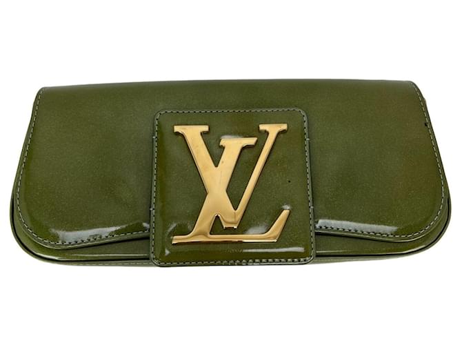 Louis Vuitton Patent Leather Sobe Green Clutch  ref.1419508