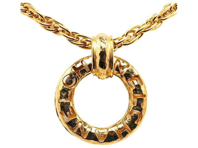 Chanel Chanel Vintage Circle Logo Colar banhado a ouro Colar de metal em muito bom Dourado  ref.1419518