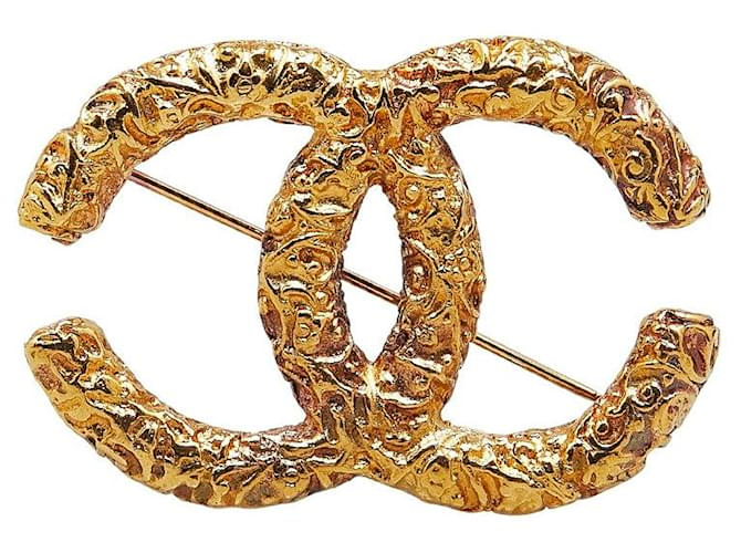 Chanel Vintage Coco Mark Brooch Gold Plated in Good Condition Golden Metal  ref.1419522