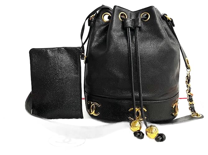 Chanel Triple CC Caviar Bucket Bag Leather Crossbody Bag in Great Condition Black  ref.1419601