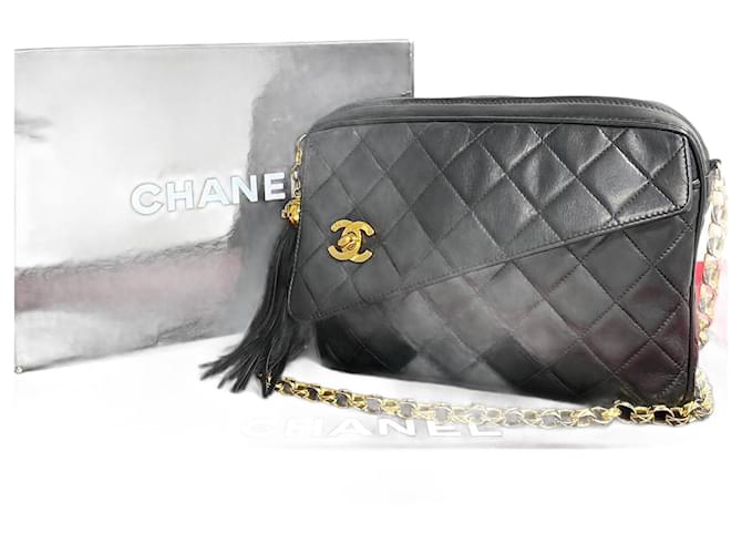 Camera Chanel CC Matelassé Kamera Tasche Leder Umhängetasche in sehr gutem Zustand Schwarz  ref.1419613