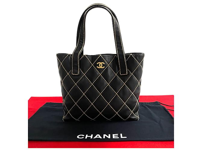 Chanel Matelasse Wild Stitch Coco Mark Leather Tote Bag Leather Tote Bag 36651 in Very Good Condition Black  ref.1419981