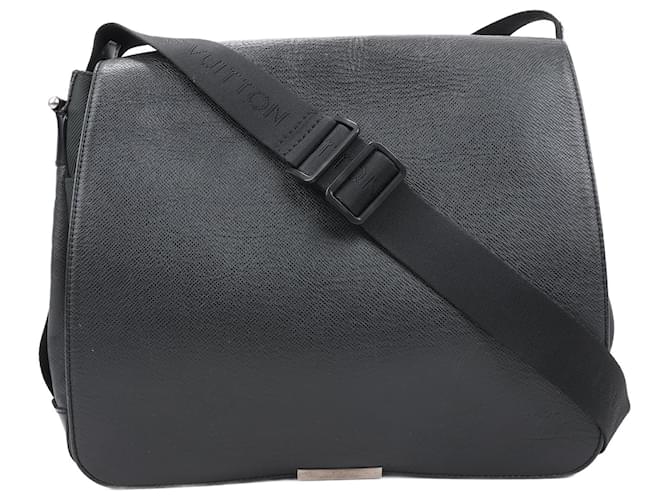 Louis Vuitton Bolsa Crossbody Taiga Viktor em Ardoise M30142 Preto Couro  ref.1420408