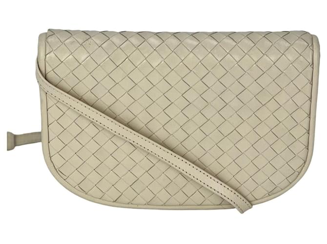 Bottega Veneta Intreciato bolsa de ombro em couro branco  ref.1420618