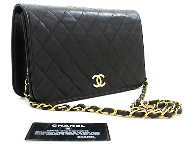 Chanel SCHWARZE WEINLESE 1996-1997 Schultertasche mit Kettenverschluss Leder  ref.1420911