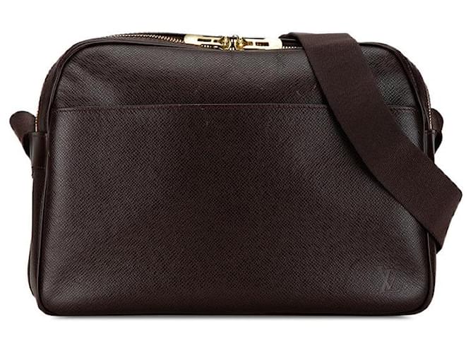 Borsa a spalla Reporter PM in pelle Taiga Louis Vuitton M30156 in ottime condizioni Marrone  ref.1421522