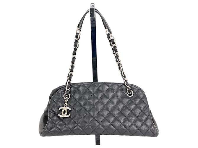 CHANEL Just Mademoiselle Quilted Caviar Black Bowling Shoulder Bag Leather Lambskin  ref.1422082