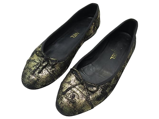 CHANEL BALLET FLATS G02819 CC LOGO 40 BLACK GOLD CANVAS FLAT SHOES Cloth  ref.1422363