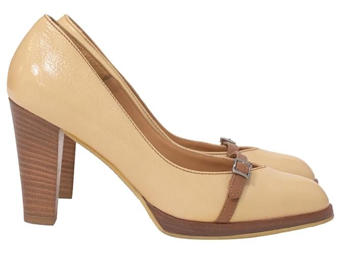 Salvatore Ferragamo Buckled-Strap Pumps in Camel Patent Leather Yellow  ref.1422409