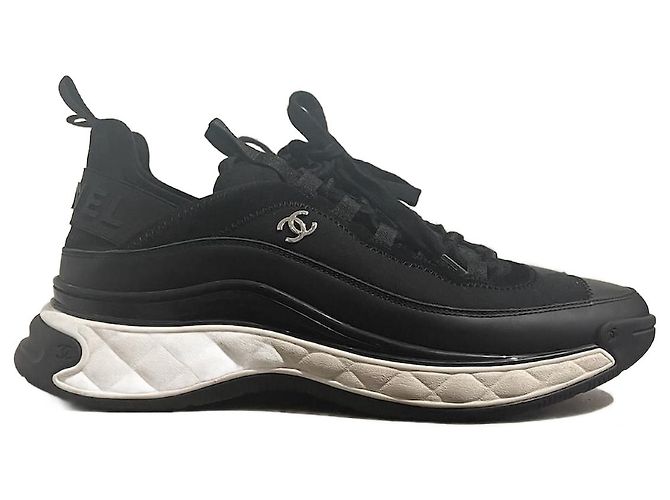 Sneakers CHANEL T.EU 44 Tessuto Nero