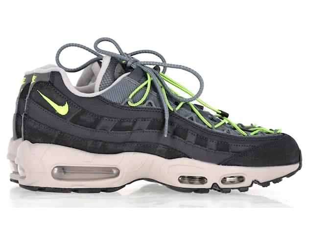 Baskets Nike Air Max 95 à laçage rapide Off Noir Volt en synthétique gris  ref.1423323