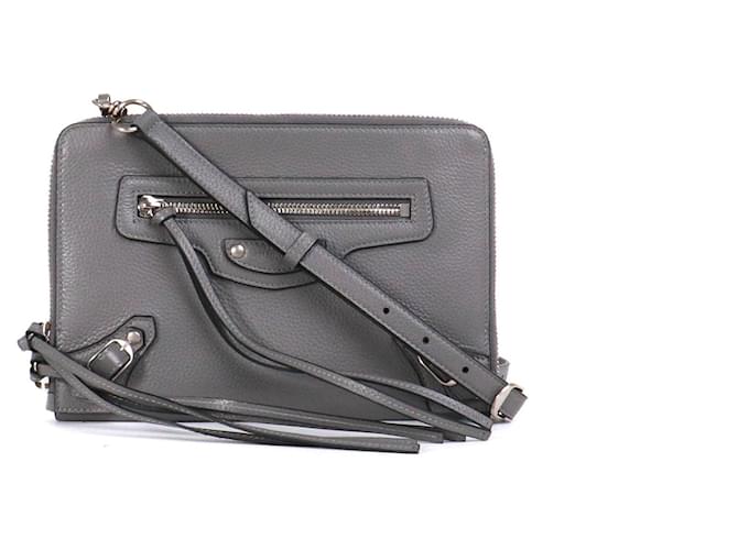 BALENCIAGA  Handbags T.  Leather Grey  ref.1423929