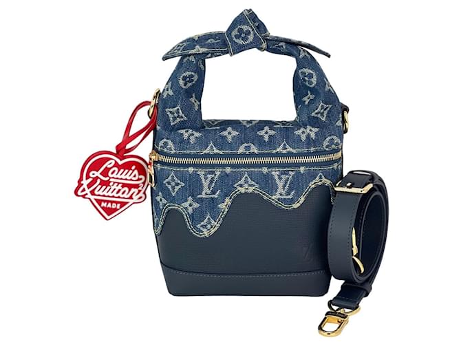 Bolso cruzado japonés de denim azul Taurillon Monogram Louis Vuitton X Nigo Juan  ref.1424286