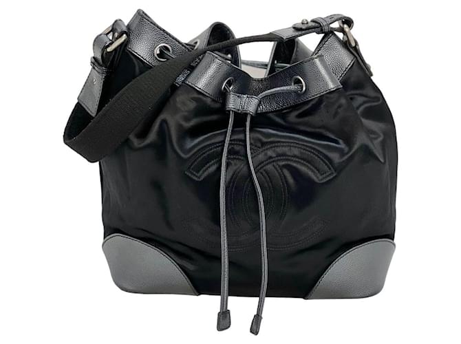 CHANEL Satin CC Large Black Bucket Shouler Bag  ref.1424301