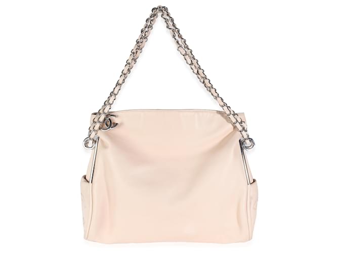 Chanel Hobo Ultimate Soft de piel de cordero beige Cuero  ref.1424929