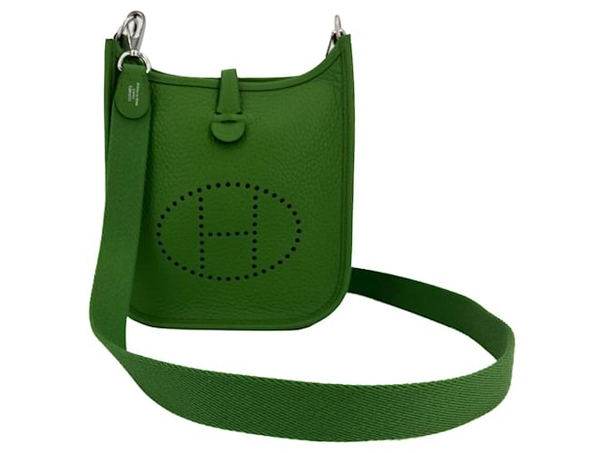 Hermès Evelyne 16 TPM Amazone Taurillon Clemence Bolsa Hobo de Couro Verde Yucca  ref.1425410