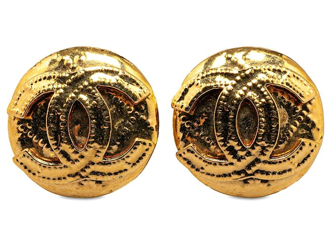 Gold Chanel Gold Plated CC Clip On Earrings Golden Gold-plated  ref.1425466