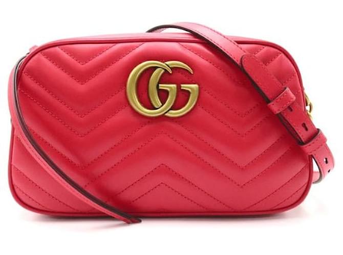 Bolsa de ombro Gucci GG Marmont Small em couro 447632AABZB6832 em excelente estado Vermelho  ref.1425656