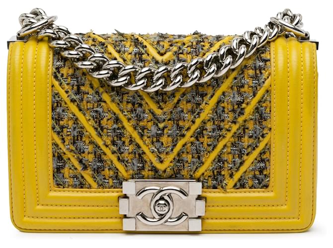 Chanel Yellow Small Tweed and Lambskin Chevron Boy Flap Leather  ref.1425847