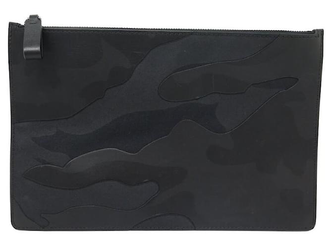 NOVE POCHETE VALENTINO CAMUFLAGEM EM COURO PRETO  ref.1425996