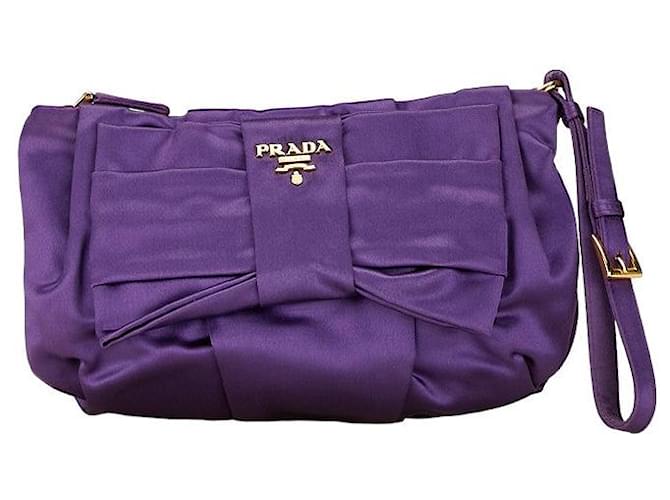 Bow Prada Nylon Logo Ribbon Pouch 1N1422 in Very Good Condition Purple Cloth  ref.1426824