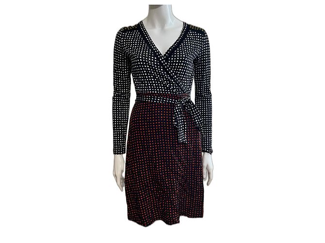 Diane Von Furstenberg Vestido wrap de jersey de seda Ferma DvF com bolinhas, US 4, UK 8 Multicor