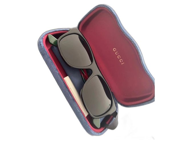 Marmont Lunettes de soleil Gucci noir peau de chèvre