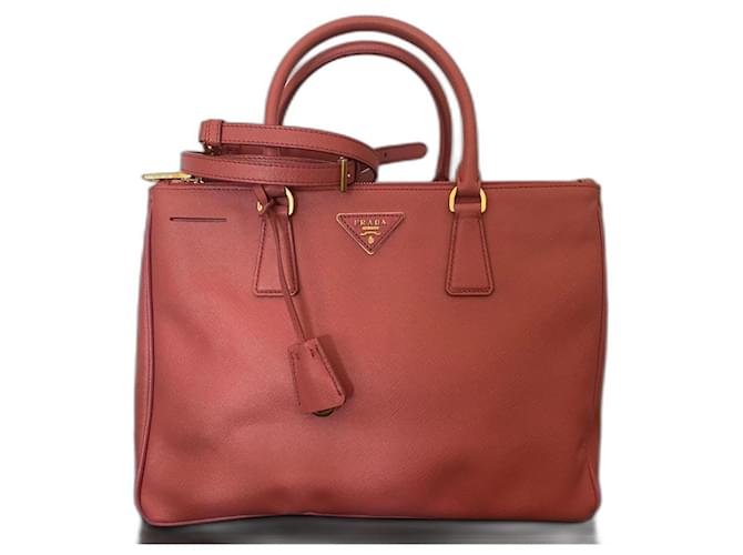 Saffiano Prada Galerie Pink Leder  ref.1428096