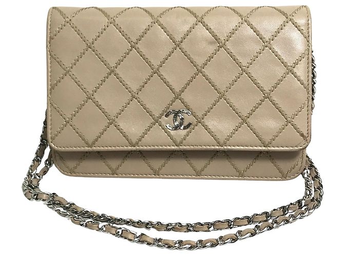 Chanel Wallet On Chain Beige