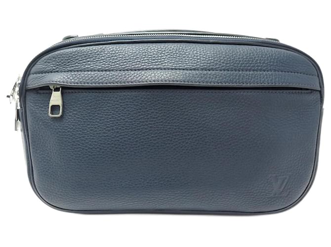 LOUIS VUITTON BUMBAG EXPLORER BELT BAG IN TAURILLON LEATHER FANNY Blue  ref.1429064
