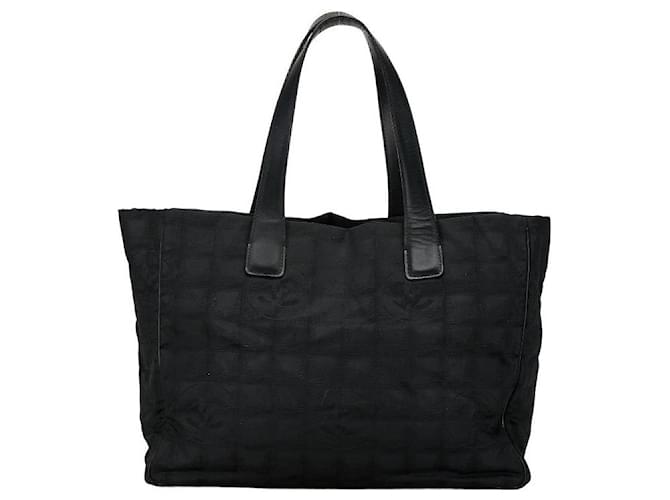 Sac cabas nouvelle ligne de voyage en cuir de nylon Chanel MM A15991 en très bon état général Toile Noir  ref.1429112