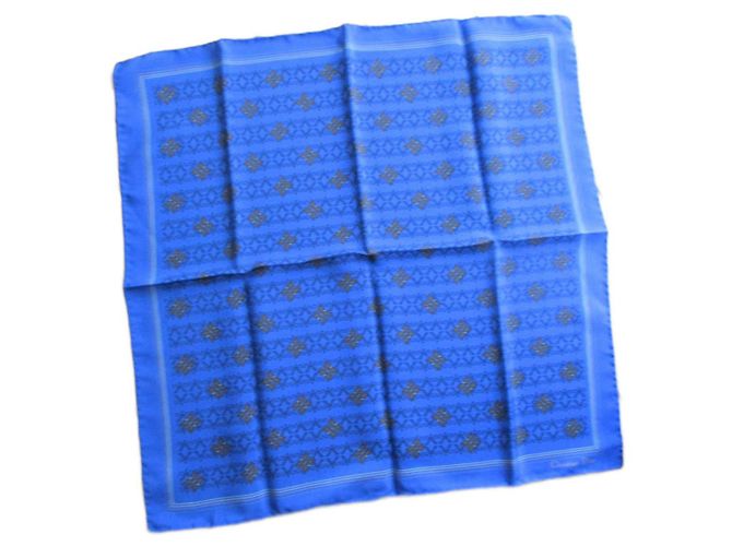 Christian Dior Fazzoletto/bandana in seta blu gitano. 