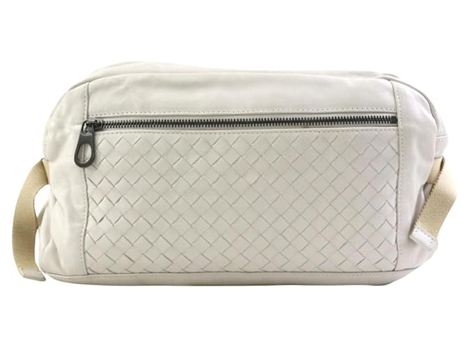 Bottega Veneta Intrecciato Beige Leather  ref.1433419