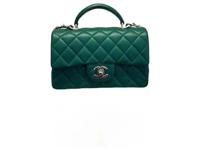 Sac à main classique Chanel Cuir Vert  ref.1434047