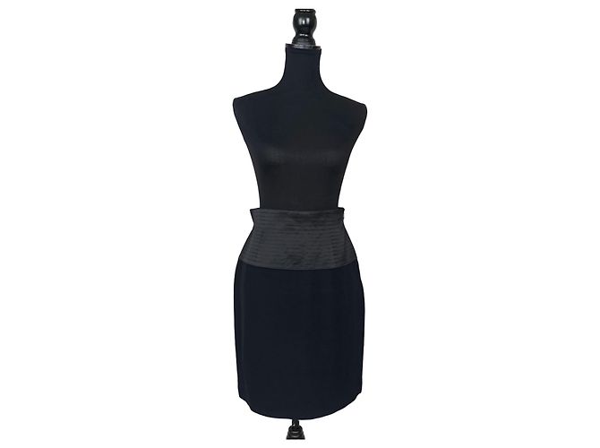 Weekend Max Mara Gonna nera con ampia cintura Nero
