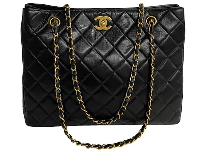 Chanel Matelasse Chain Tote Bag Leather Tote Bag in Very Good Condition Black  ref.1436953