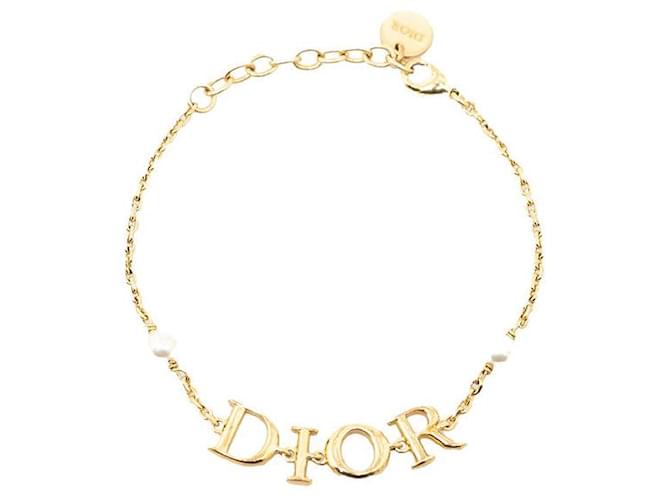 & Other Stories Dior Logo Faux Pearl Gold Plated Bracelet 19.5cm in Very Good Condition Golden Plastic  ref.1438409