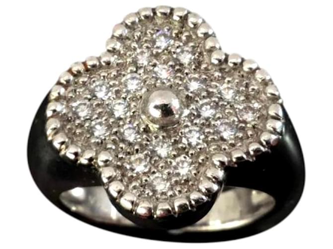Van Cleef & Arpels Vintage Alhambra Ring aus Weißgold mit Diamanten Silber 