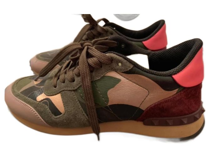 Valentino Garavani Rockstud Rockrunner Sneaker Dunkelgrün