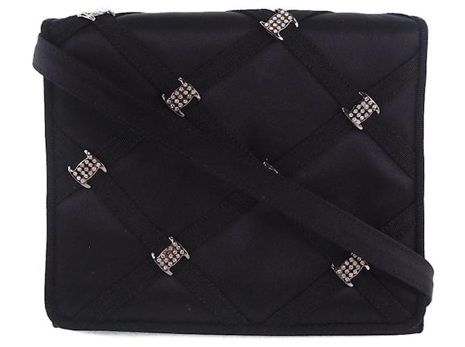 Pochette en satin Salvatore Ferragamo Pochette en toile en très bon état Noir  ref.1439357