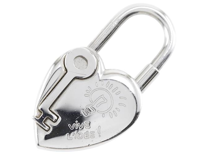 Hermès Cadenas Silvery Metal  ref.1441355